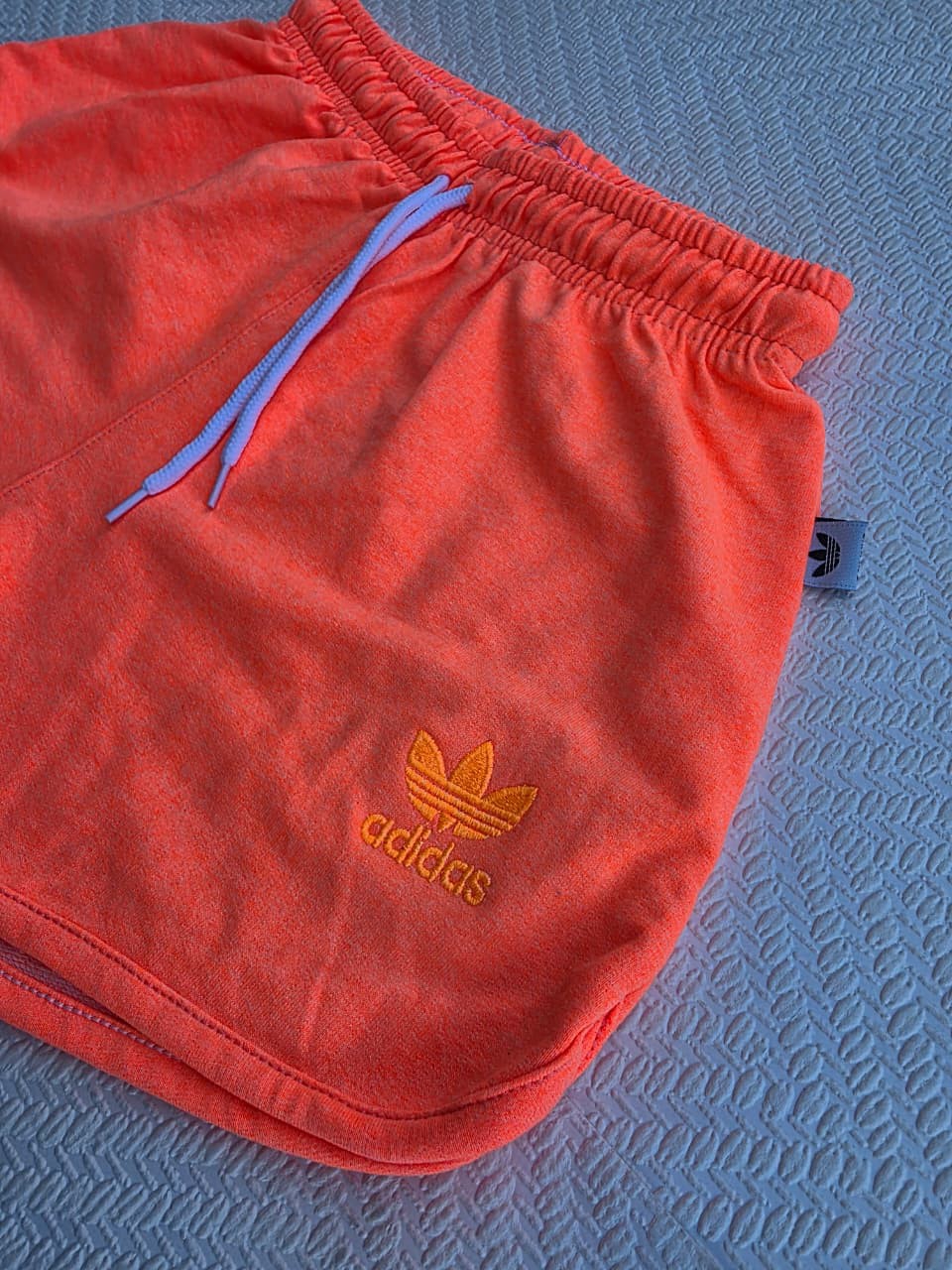 Short Adid Dama Bordado Premium - Imagen 5