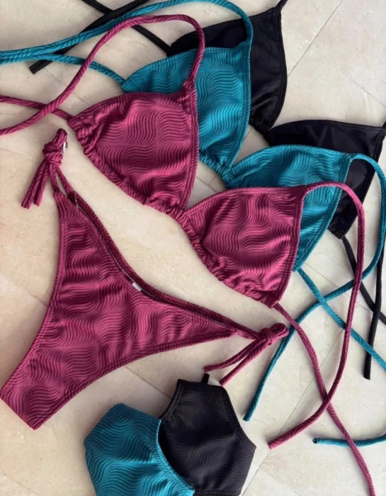 (art. 2141) Bikinis