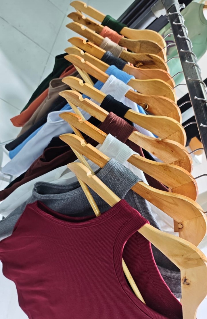 Crop Top Liso - Imagen 3