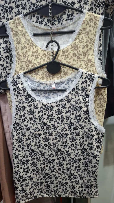 Musculosa con Puntilla