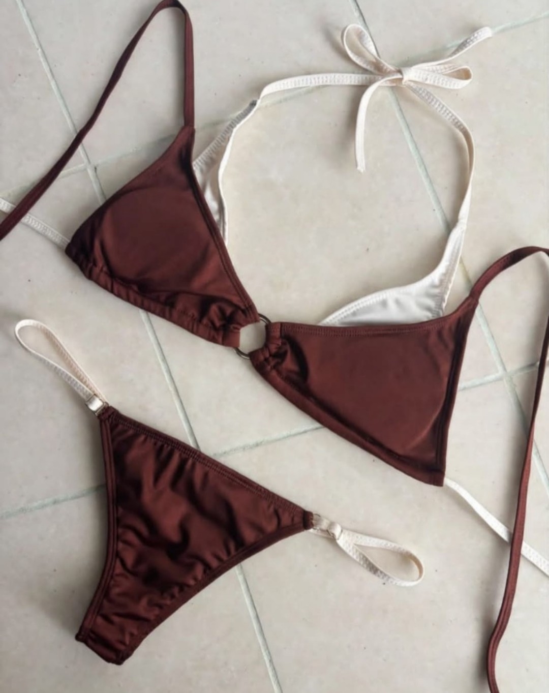 (art. 2143) Bikinis - Imagen 2