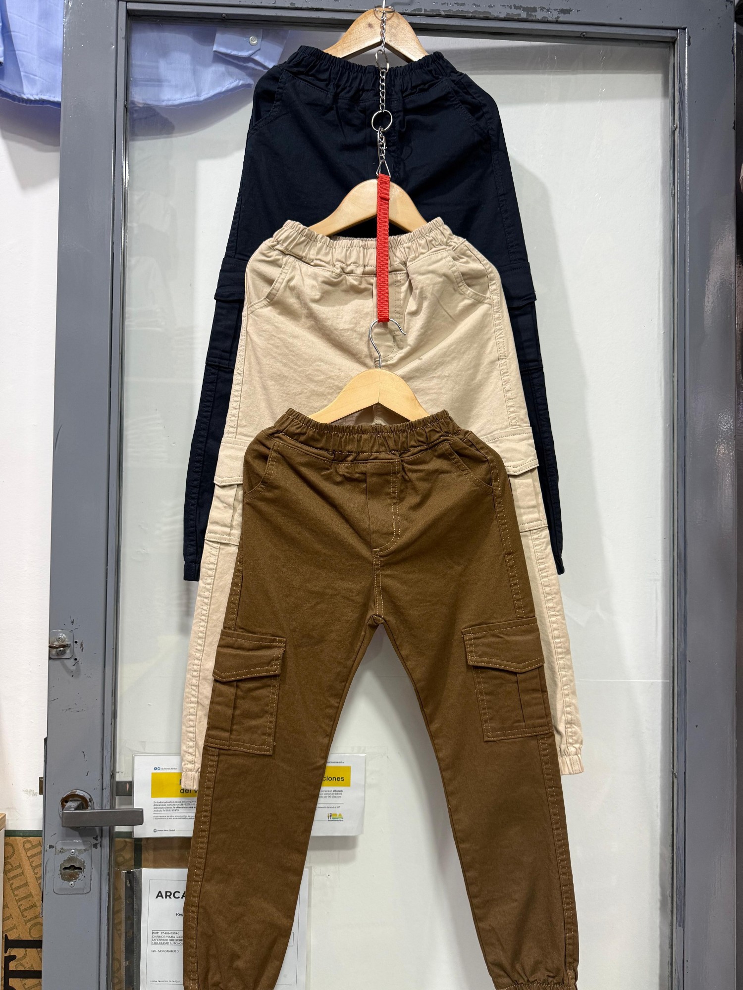 Pantalón Cargo con Puño - Imagen 2