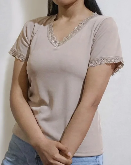 Remera V Melvin Puntilla