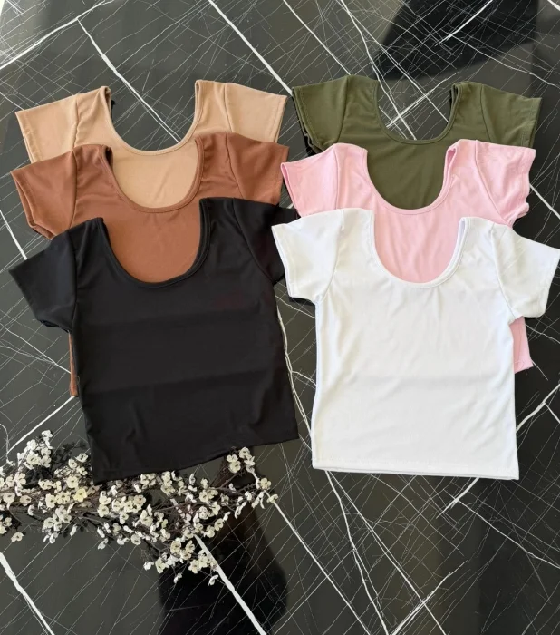 Remera Melvi Cuello u Dama