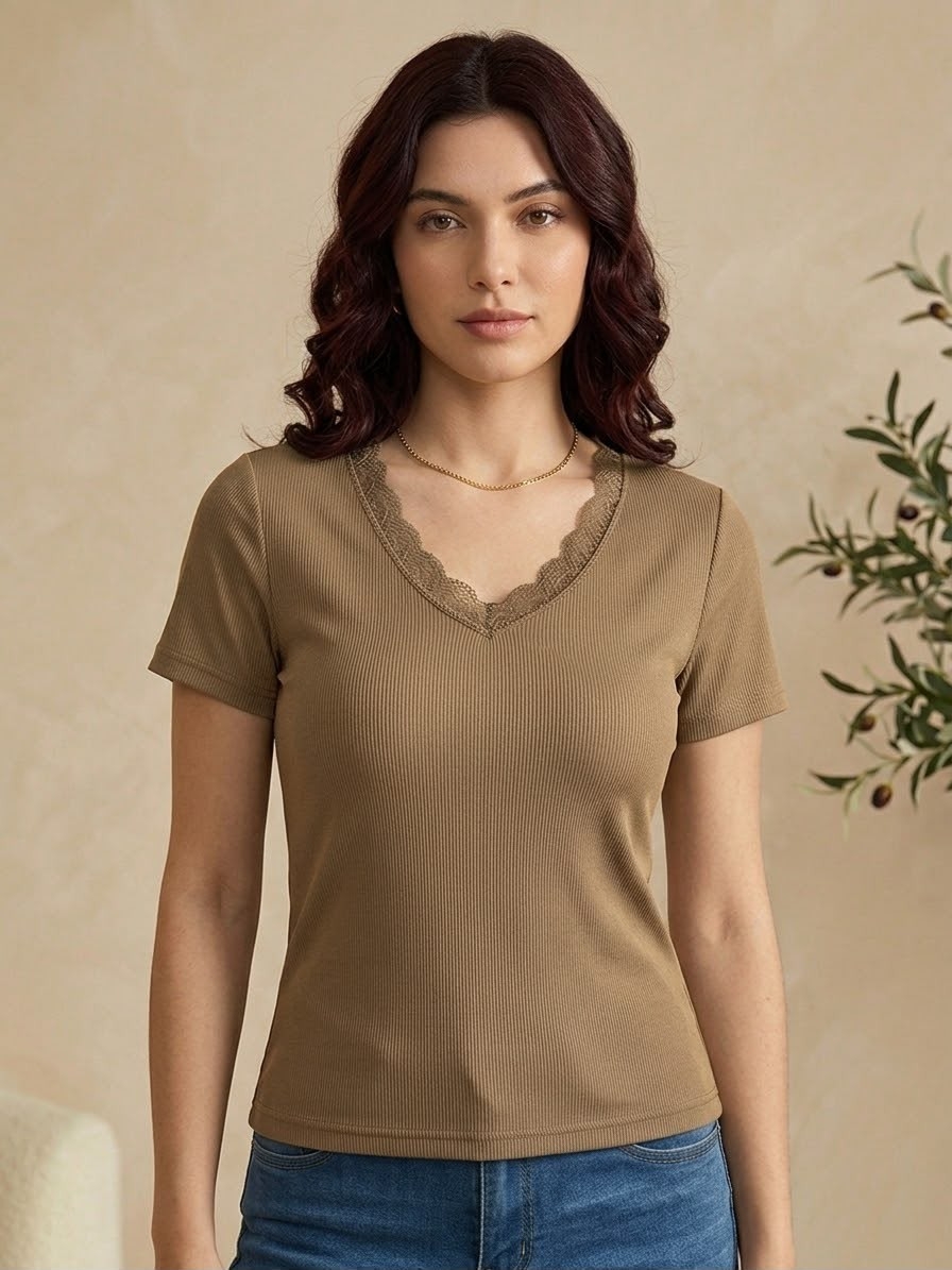 Remera Puntilla Cuello en V - Imagen 3