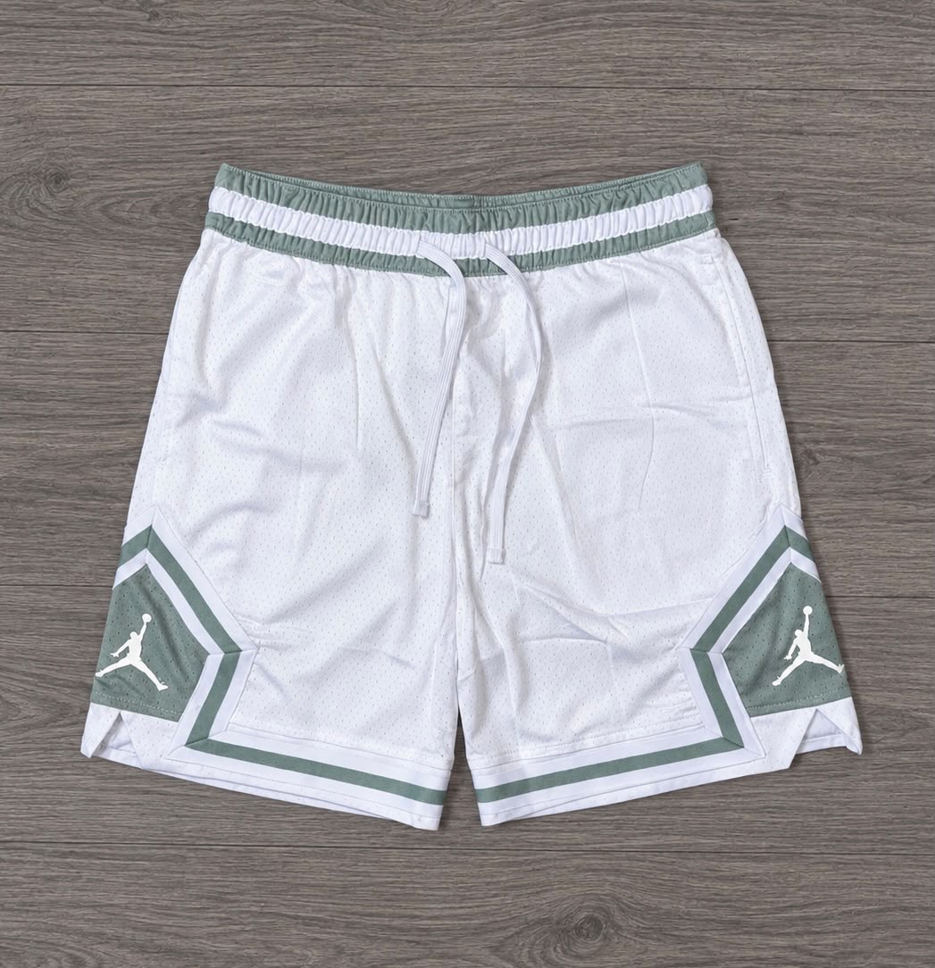 Short Jordan Diamond Importado - fead370e-7b53-440b-b20e-f7a10556f365.jpeg