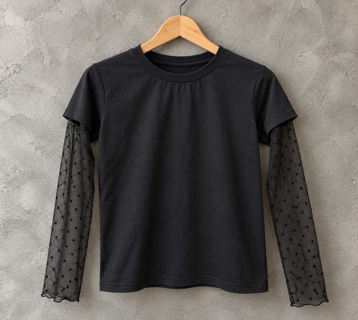 Remera con Mangas de Encaje - Imagen 5