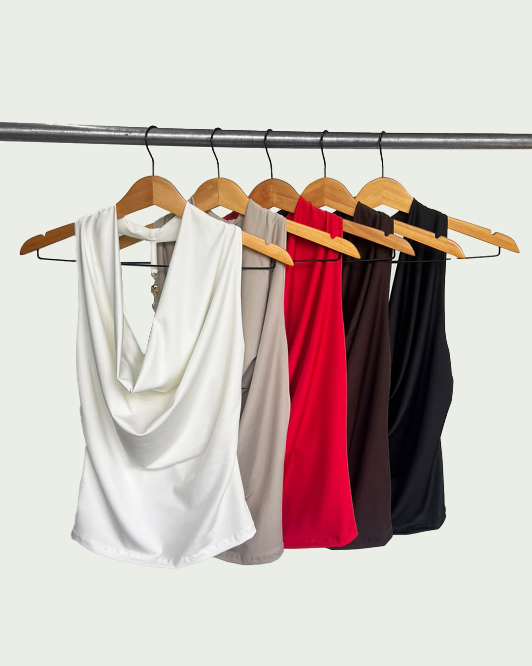 Top Halter Rib Buche con Cadenita - Top_Halter%20Buche_Microfibra_Cadenita_perchero.png