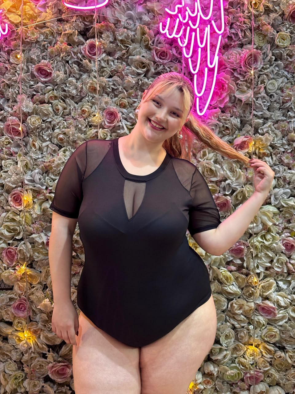 Body Hanna - ce717410-efc1-49b4-83fb-ea4ac7f3ca20.jpeg