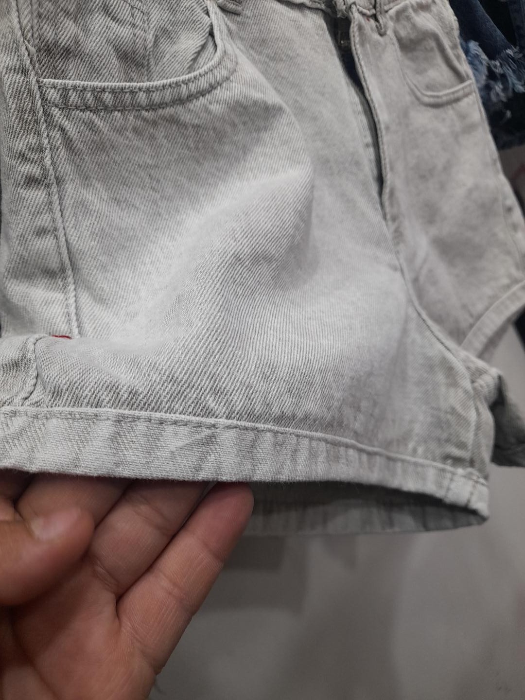 Short Gris Claro Mom - Imagen 3
