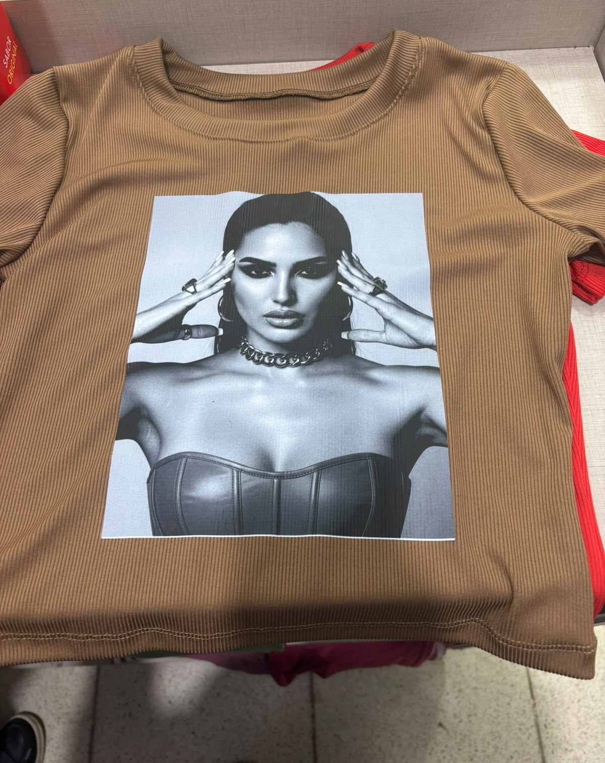 Baby Tee Estampados - Imagen 2