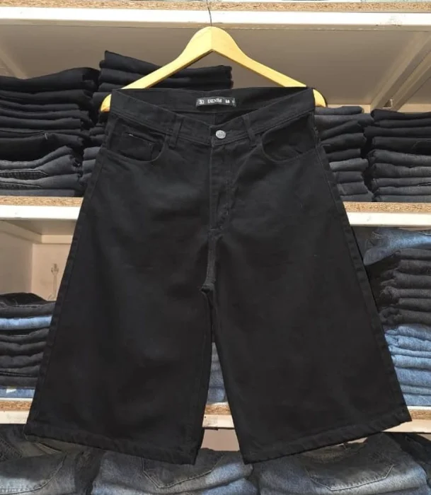 Bermuda Maxi Baggy Negro Liso