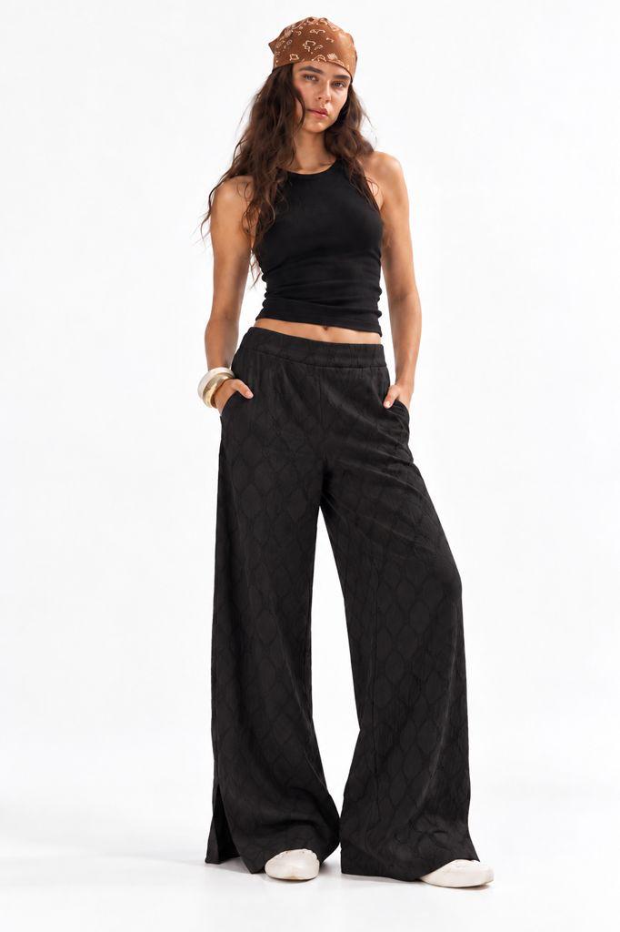 Palazo Broderi - WhatsApp%20Image%202026-10-05%20at%204.51.23%20PM.jpeg