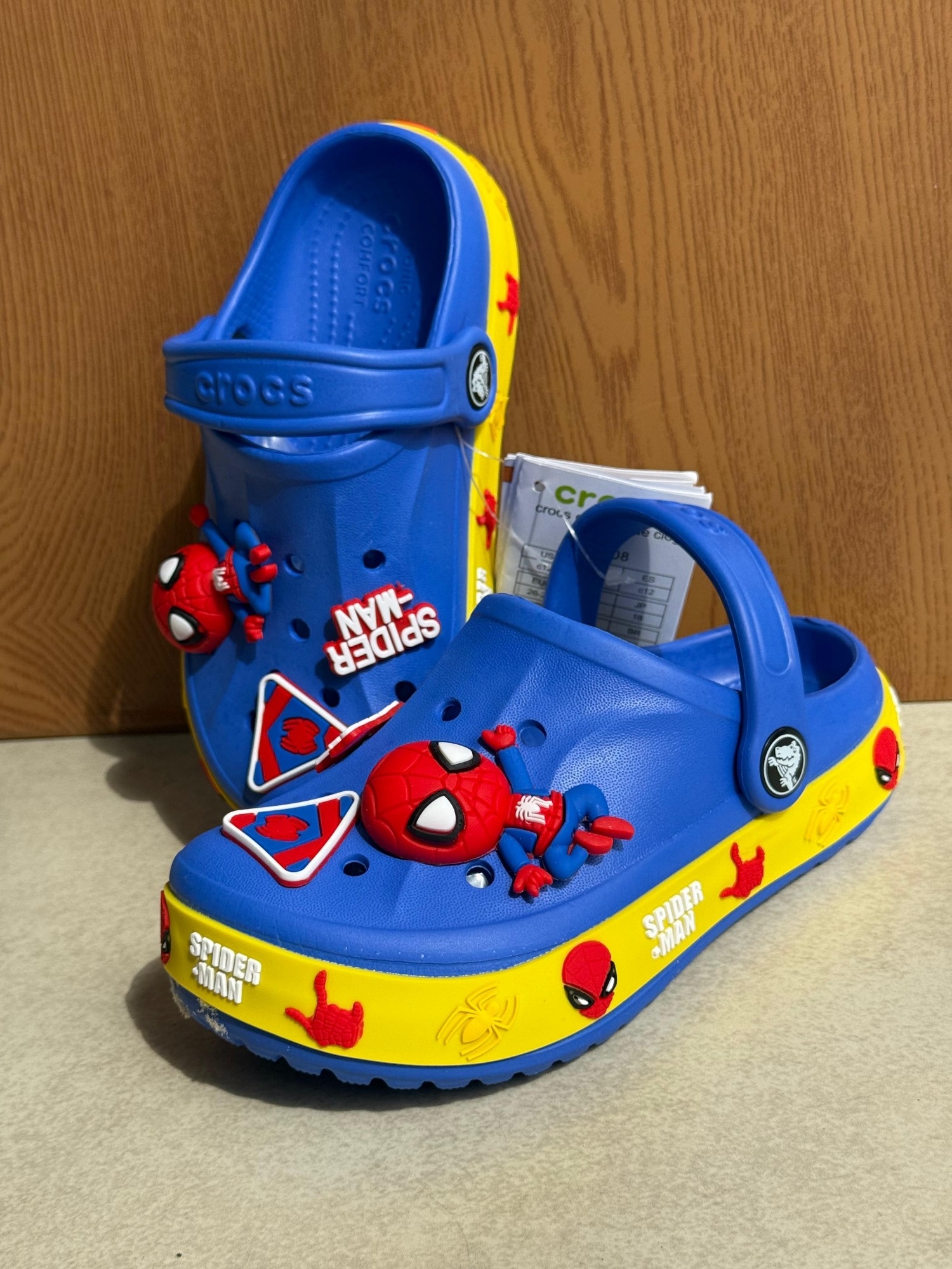 Crocs Original Hombre Araña - Imagen 2