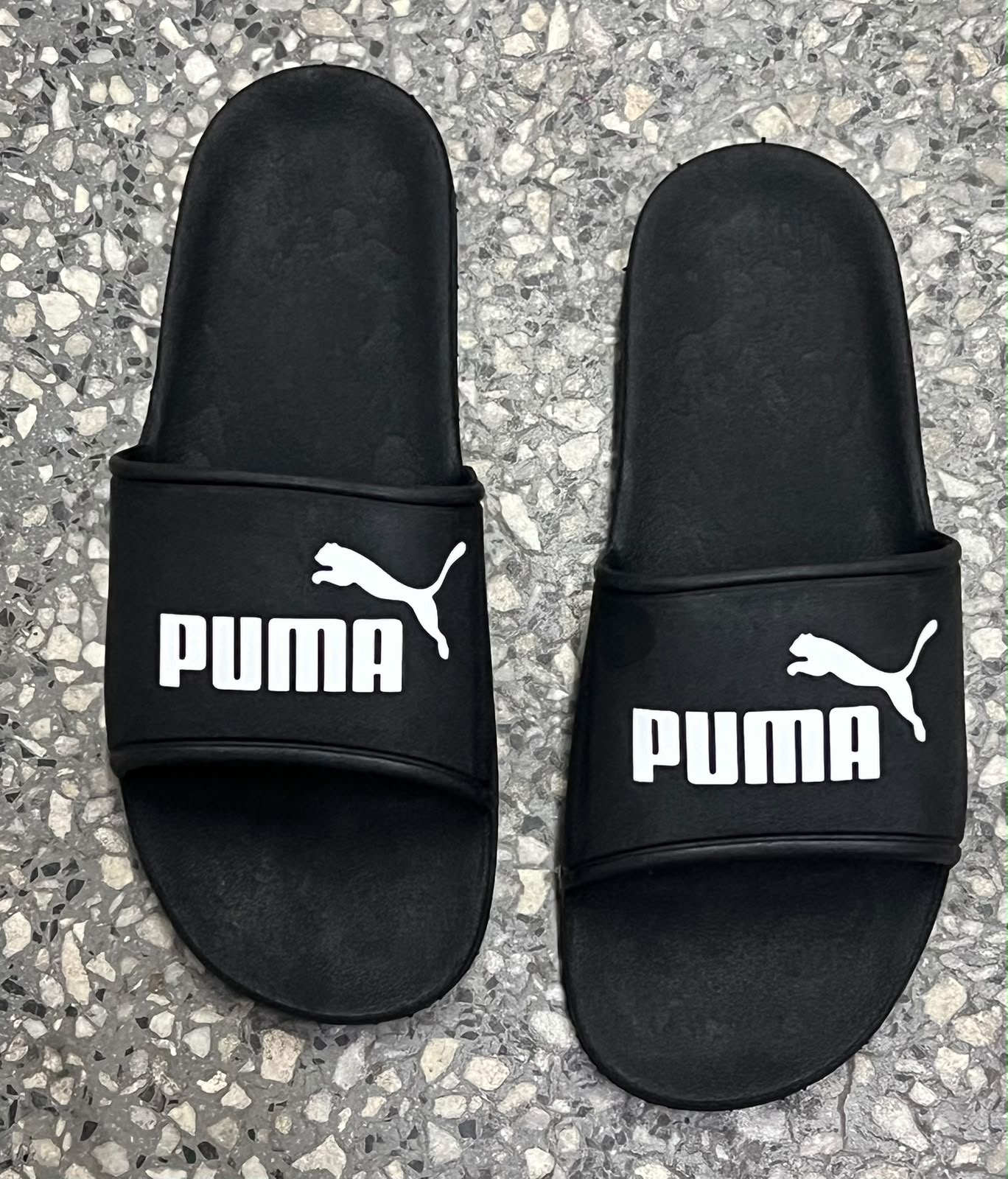 Chancletas Varias Marcas - 160b6a56-0123-4def-bd9e-0f55e06a52e4.jpeg