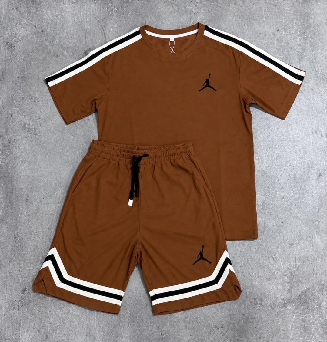 Conjunto Jordan Premium - ae88cd7c-1173-49f5-bff7-2e9d08d19a1d.jpeg