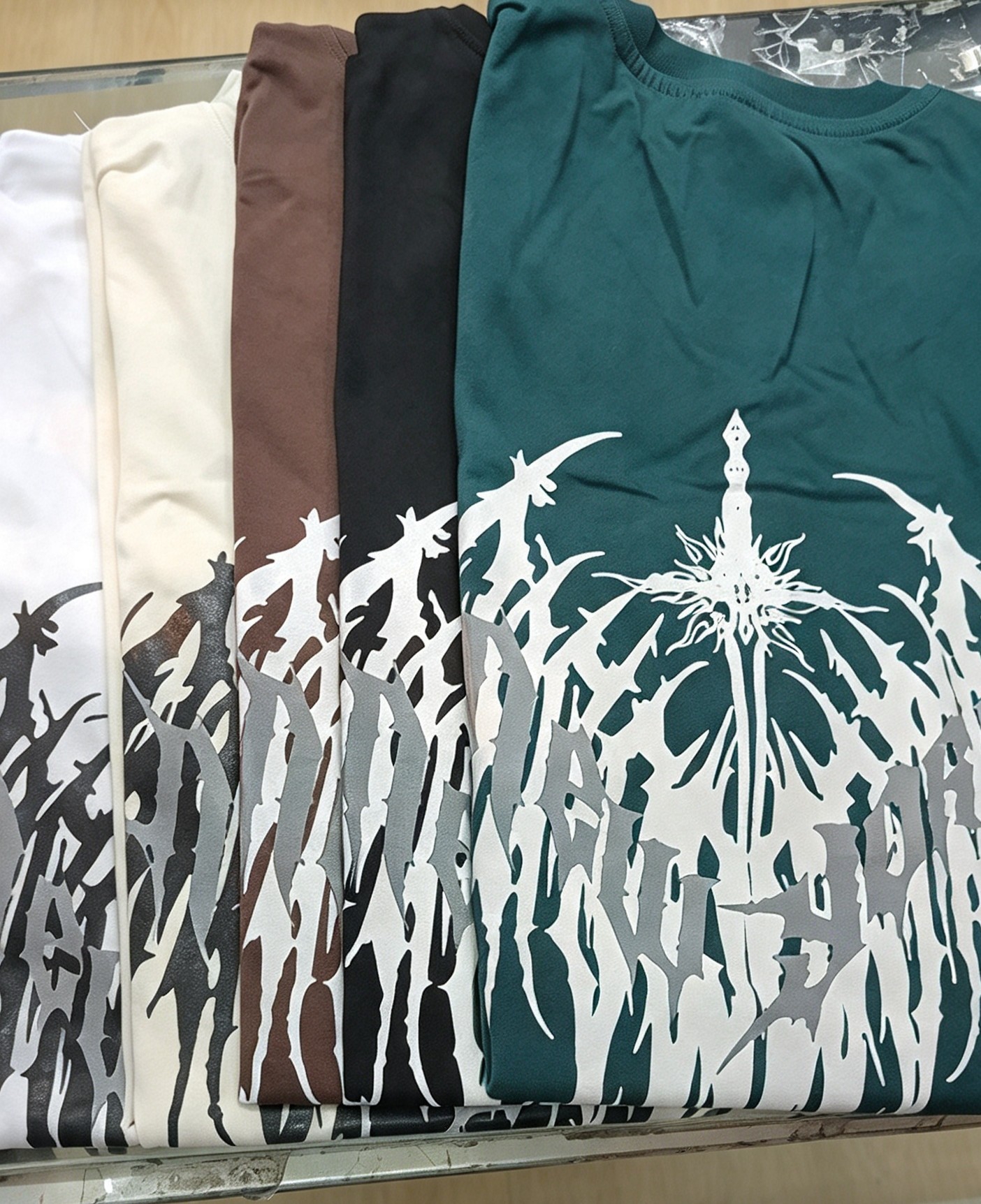 Remera Oversize Tribal - Imagen 2