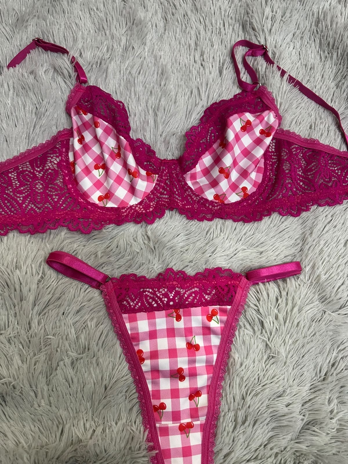 Conjunto de Lycra y Puntilla - Imagen 2