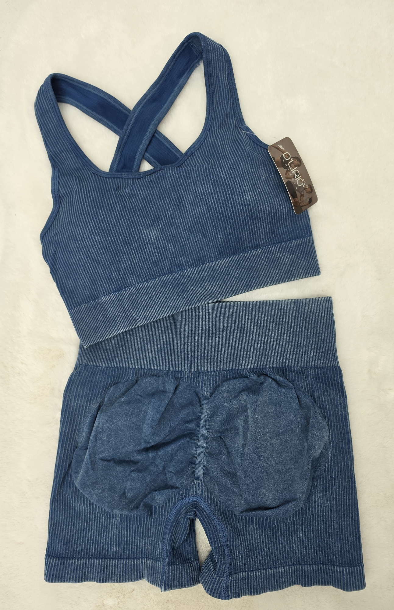 Conjunto con Frunce Importado - Imagen 2