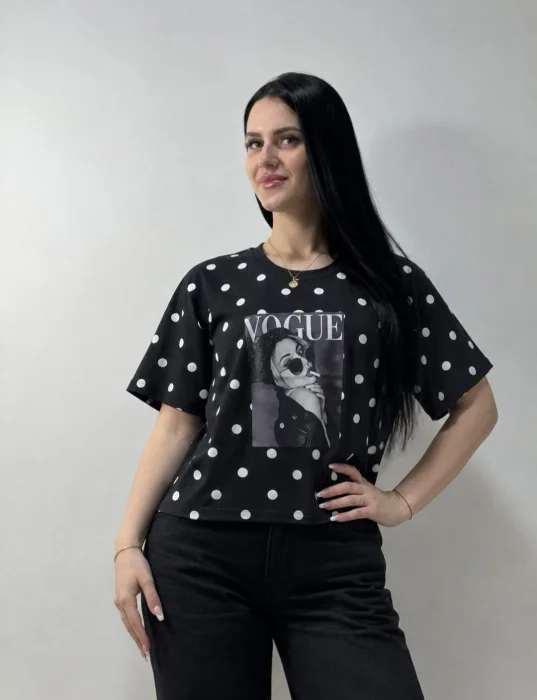 Remera Lunares Estampado