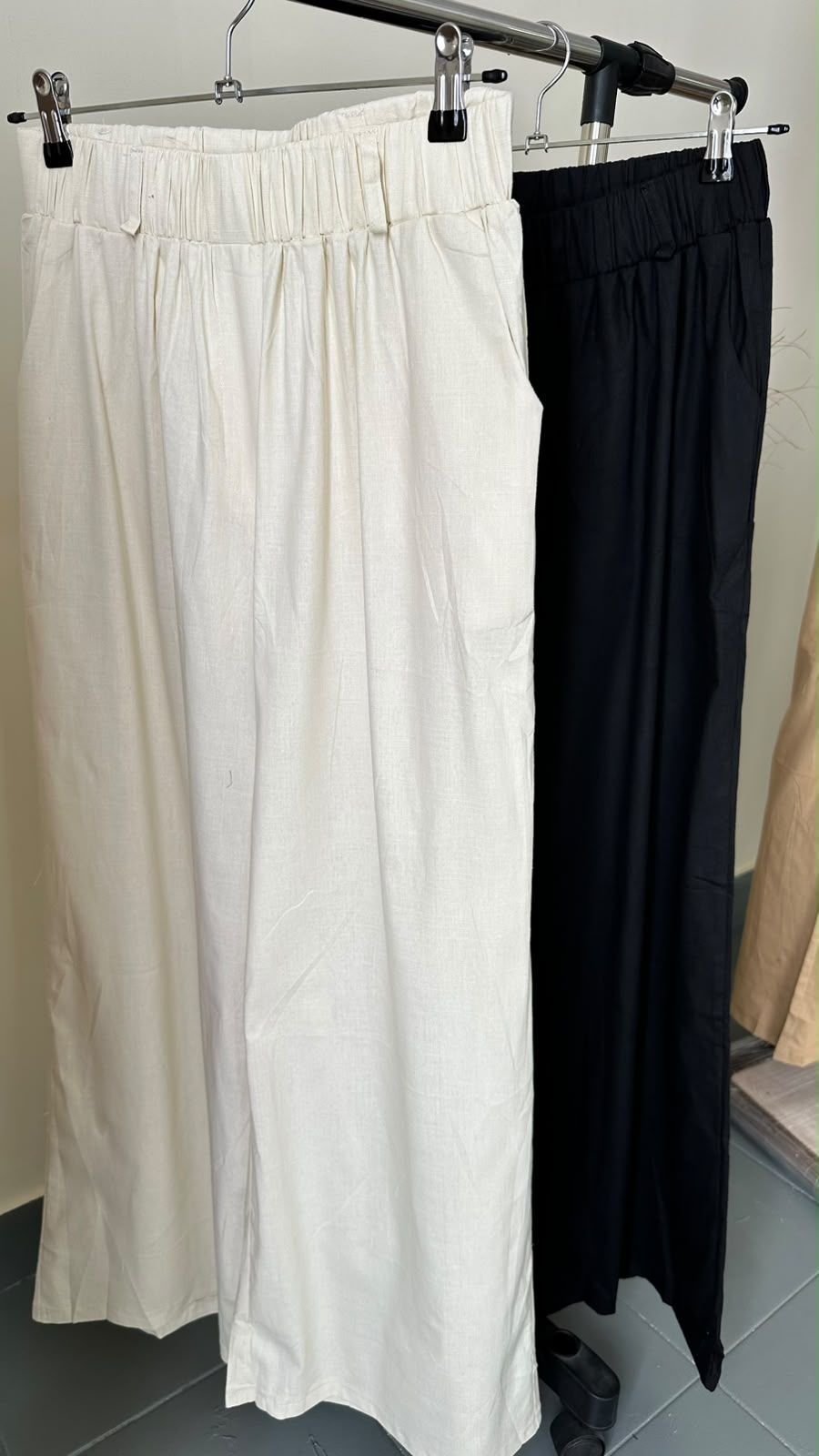 Pantalon Lino Importado - WhatsApp%20Image%202026-09-25%20at%2010.44.06%20AM%20(1).jpeg