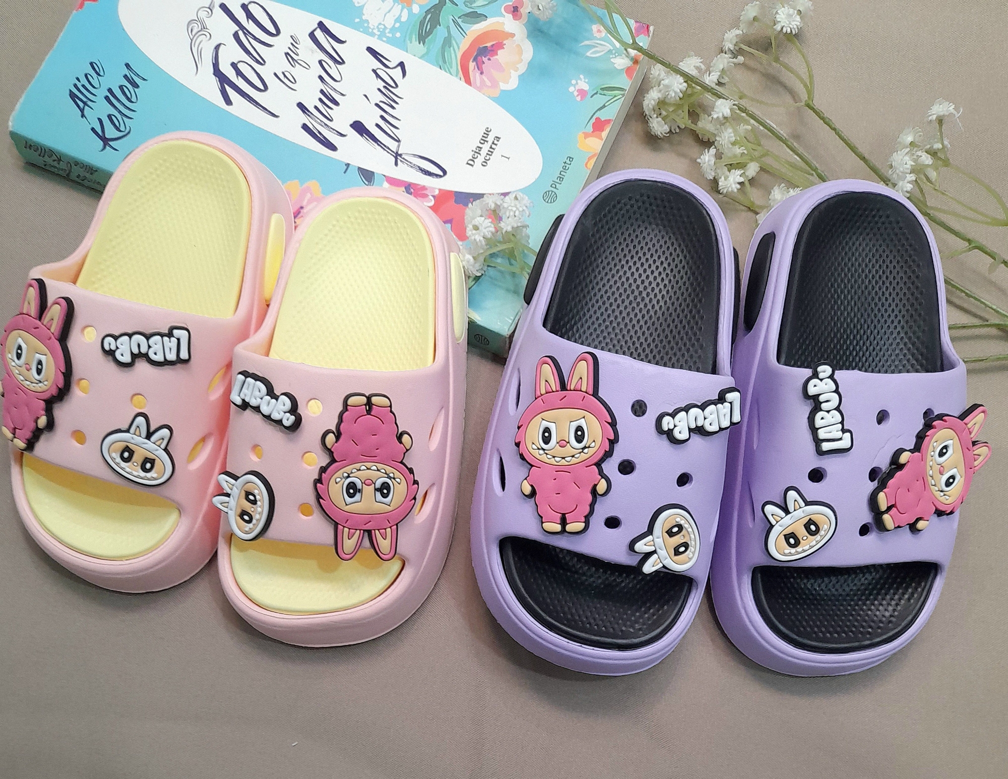 Chanclas Labubu Nena 24a29 30a35 Importadas Pines - Imagen 3