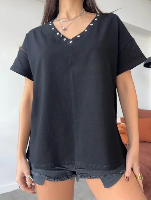 Remera con Tachas Algodon con Laicra por Pedido