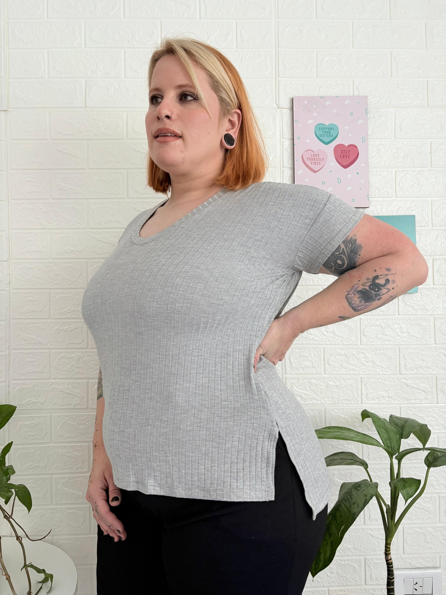 Remera Cuello V!! - Imagen 3