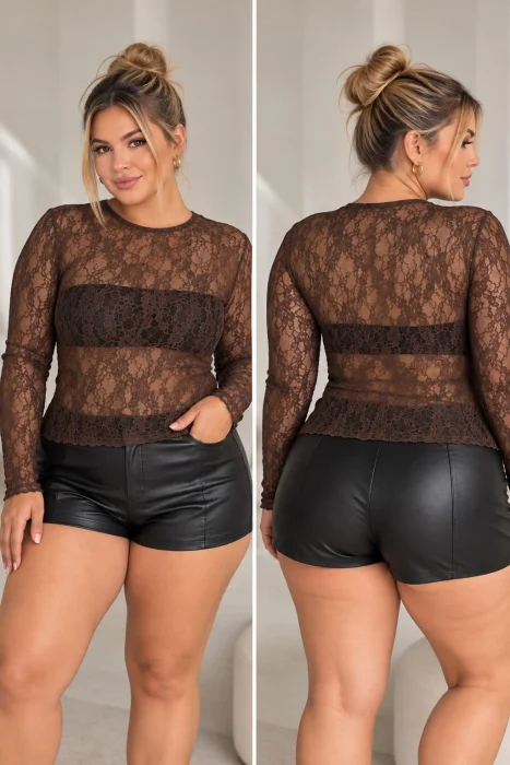 Remera de Encaje Elastizado Talle Especial