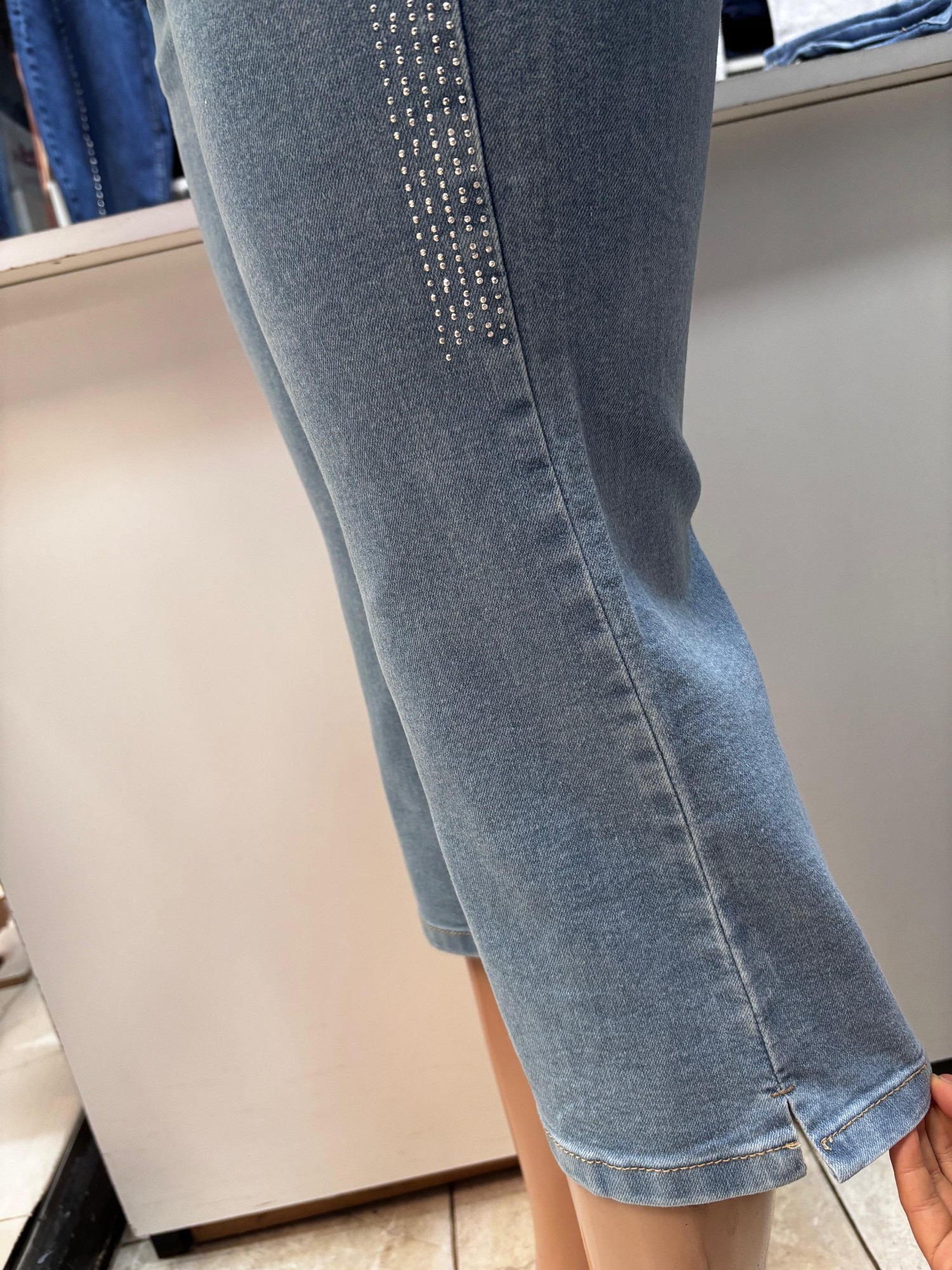 Capri de Dama con Brillos - Imagen 3