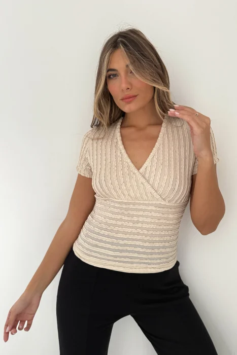 Remera Escote V Crusado (zafiro)