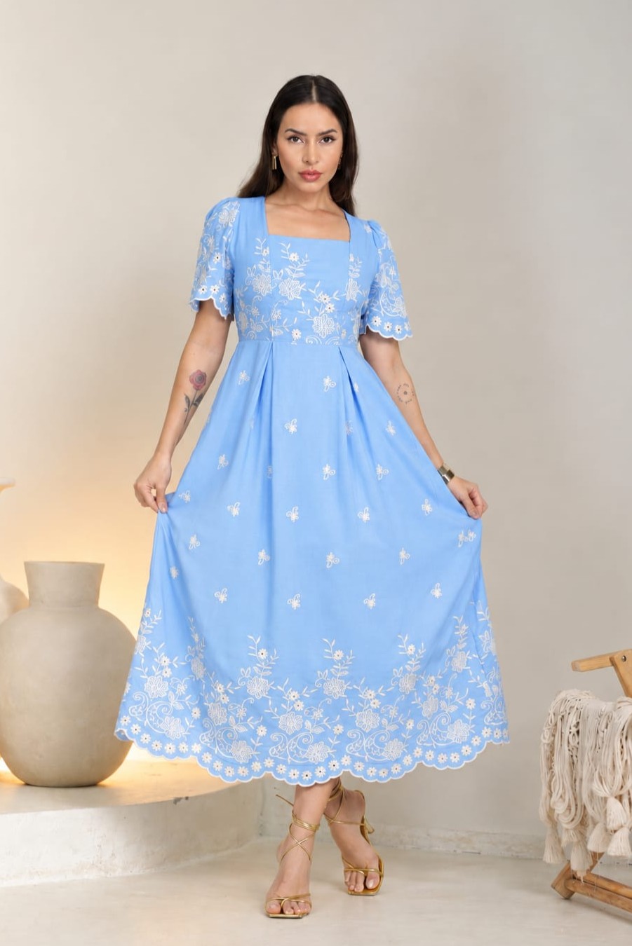 Vestido con Bordado (paloma) - IMG-20260930-WA0016.jpg.jpeg