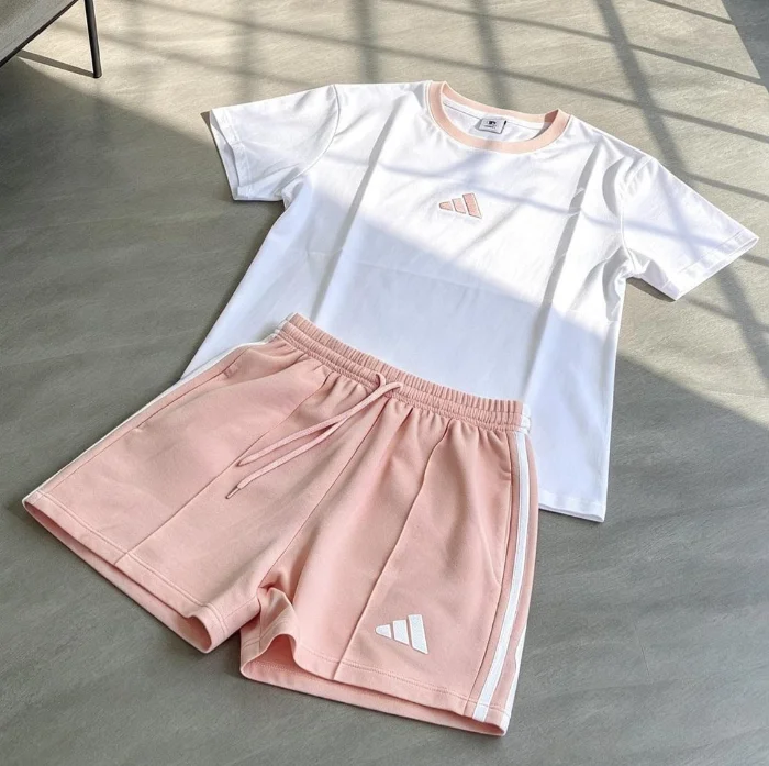 Conjunto Adi.das