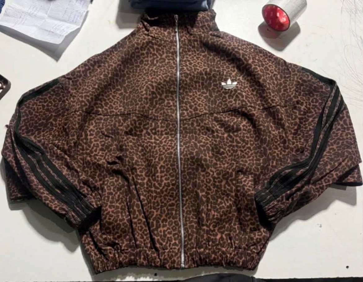 Campera Denim Print Adi - Imagen 3