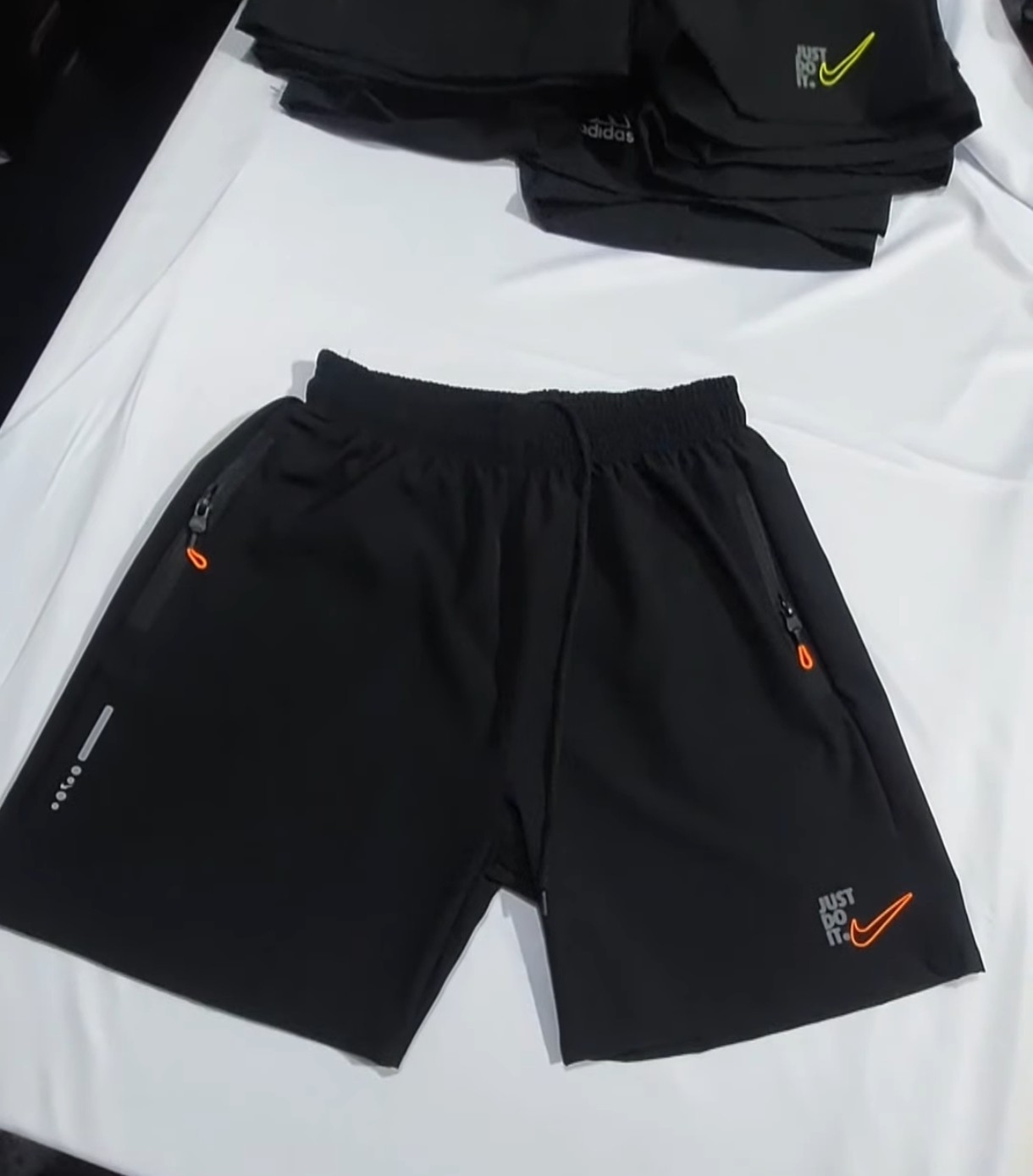 Short de Hombre Deportivo - Imagen 2