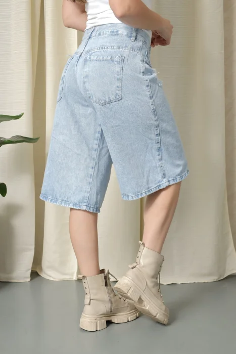 Bermuda Baggy Nevado Celeste con Rotura