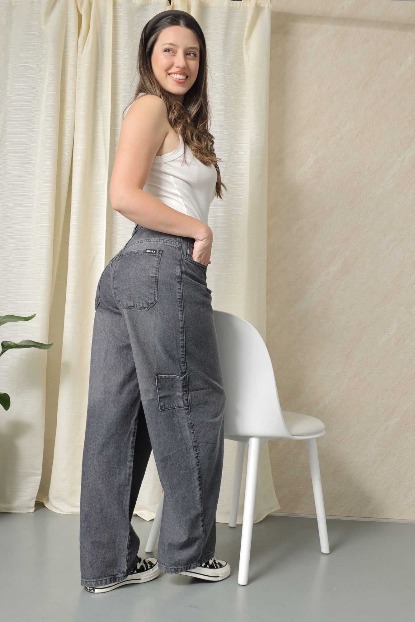 Baggy Gris Localizado! Rigido con Bolsillo Delantero - Imagen 3