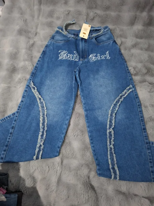 Baggy Bad Girl