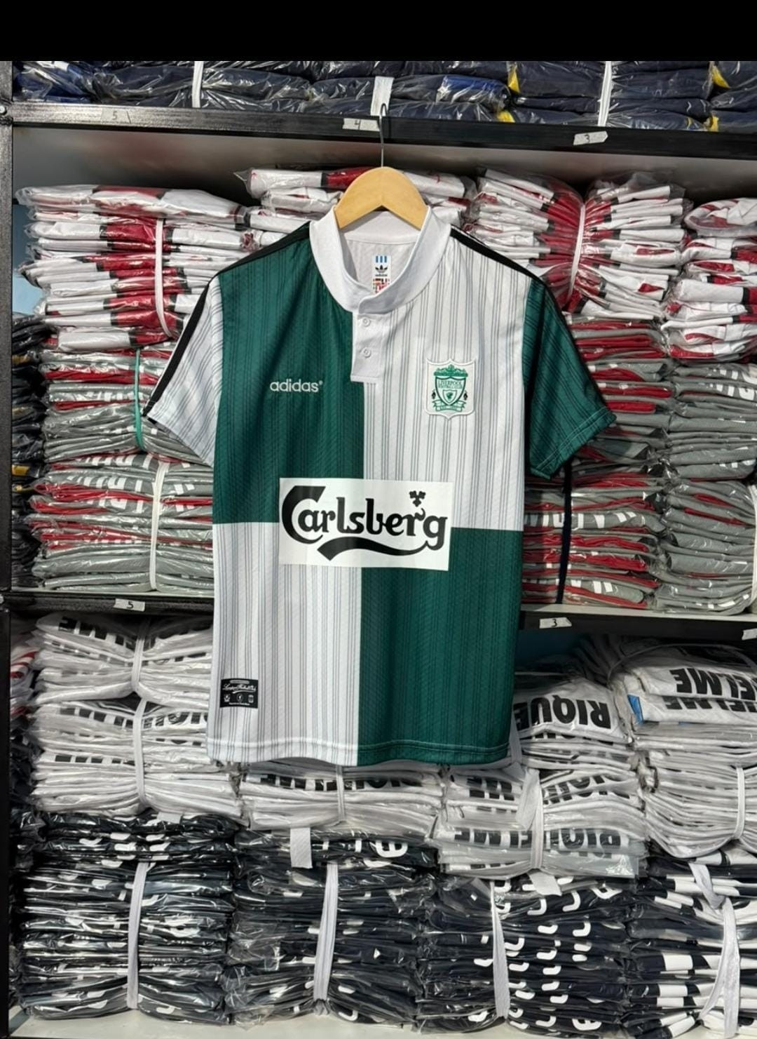 Camisetas Retro Premiums - Imagen 2