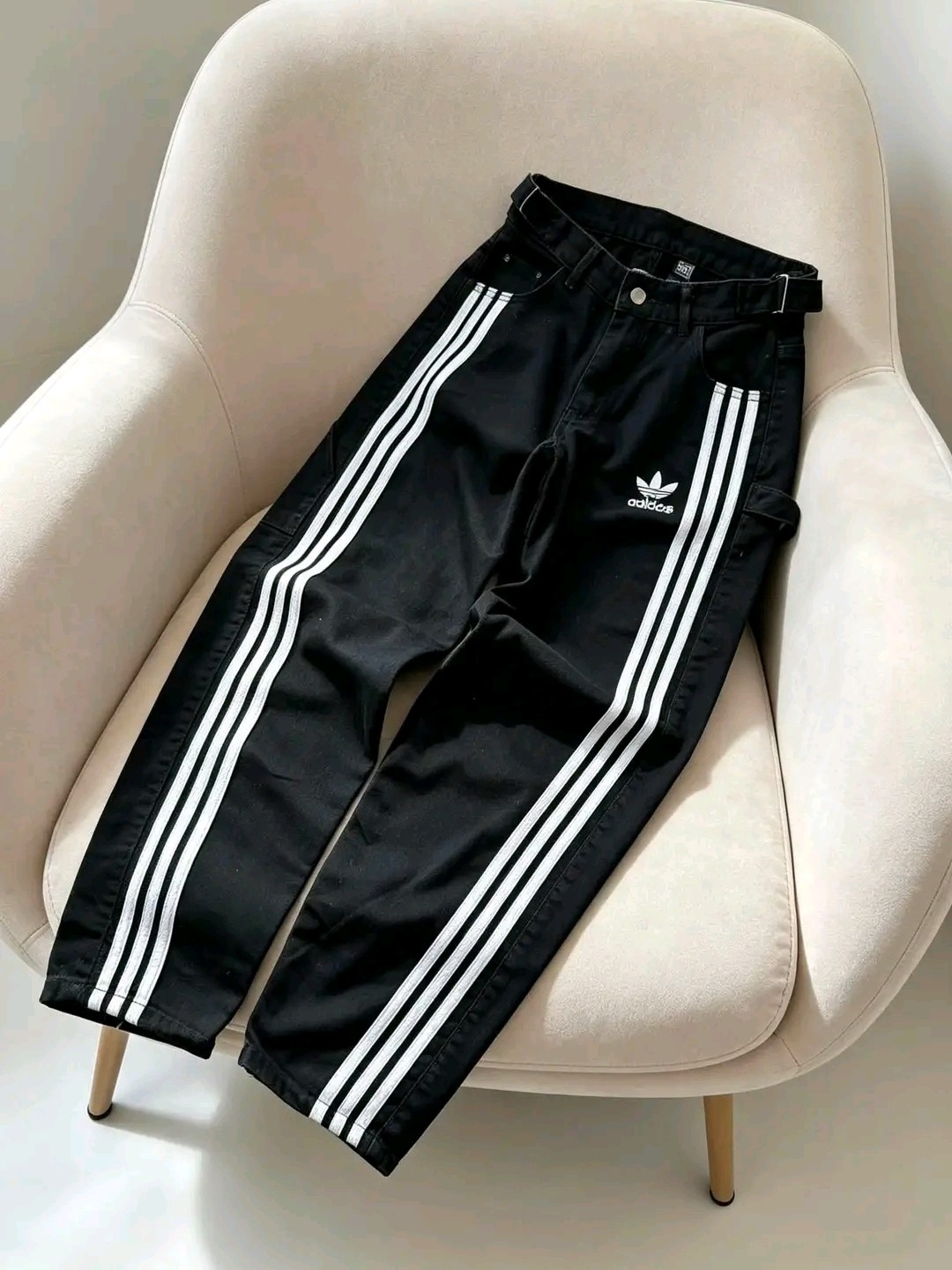 Denim Adi Black Premium - Imagen 2