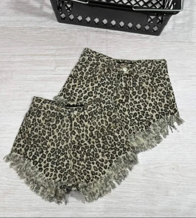 Short Animal Print