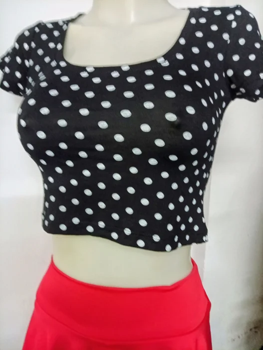 Remeras con Lunares