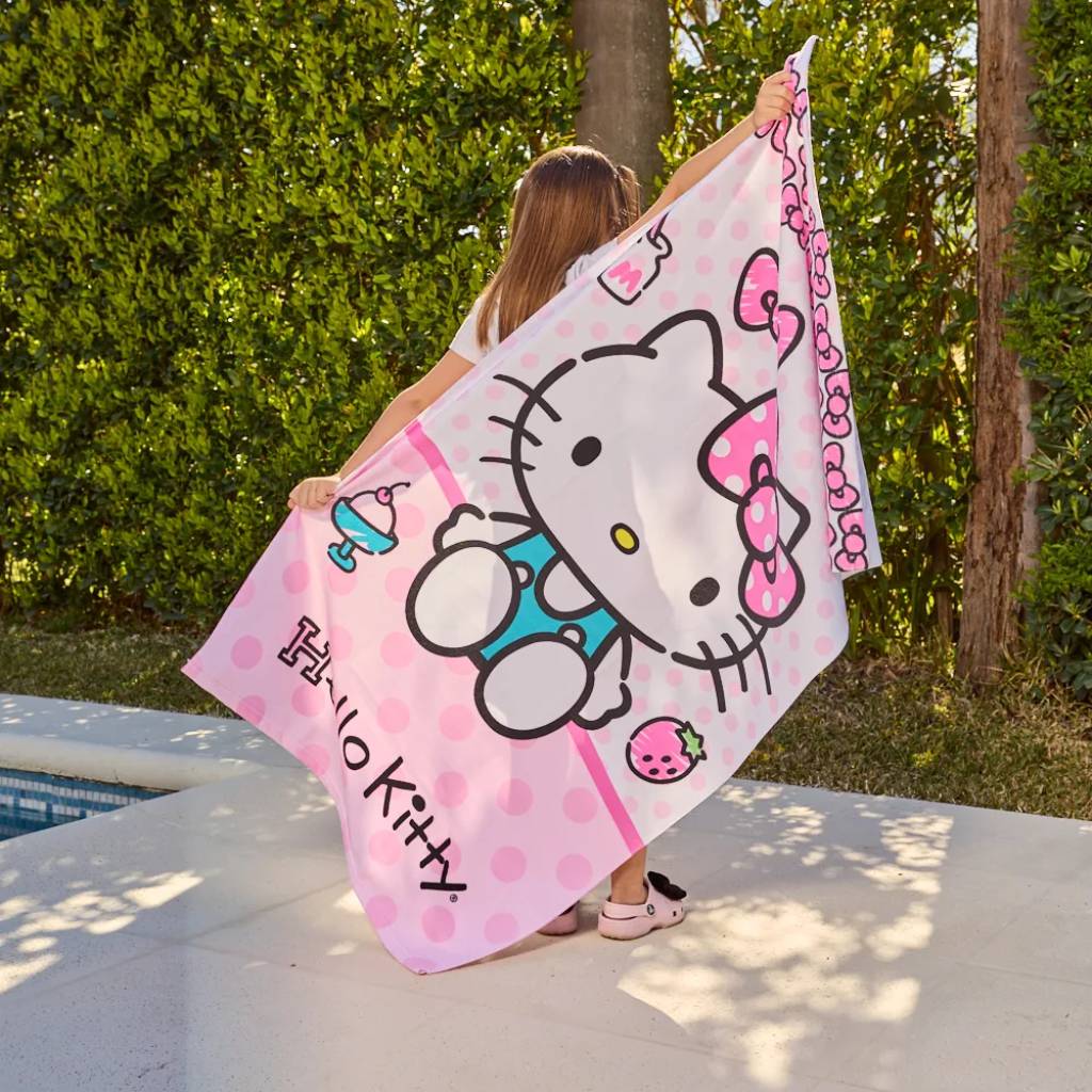 Toallón Hello Kitty Infantil 70x130cm + Bolso | Microfibra Suave Oficial Piñata - 2.jpg