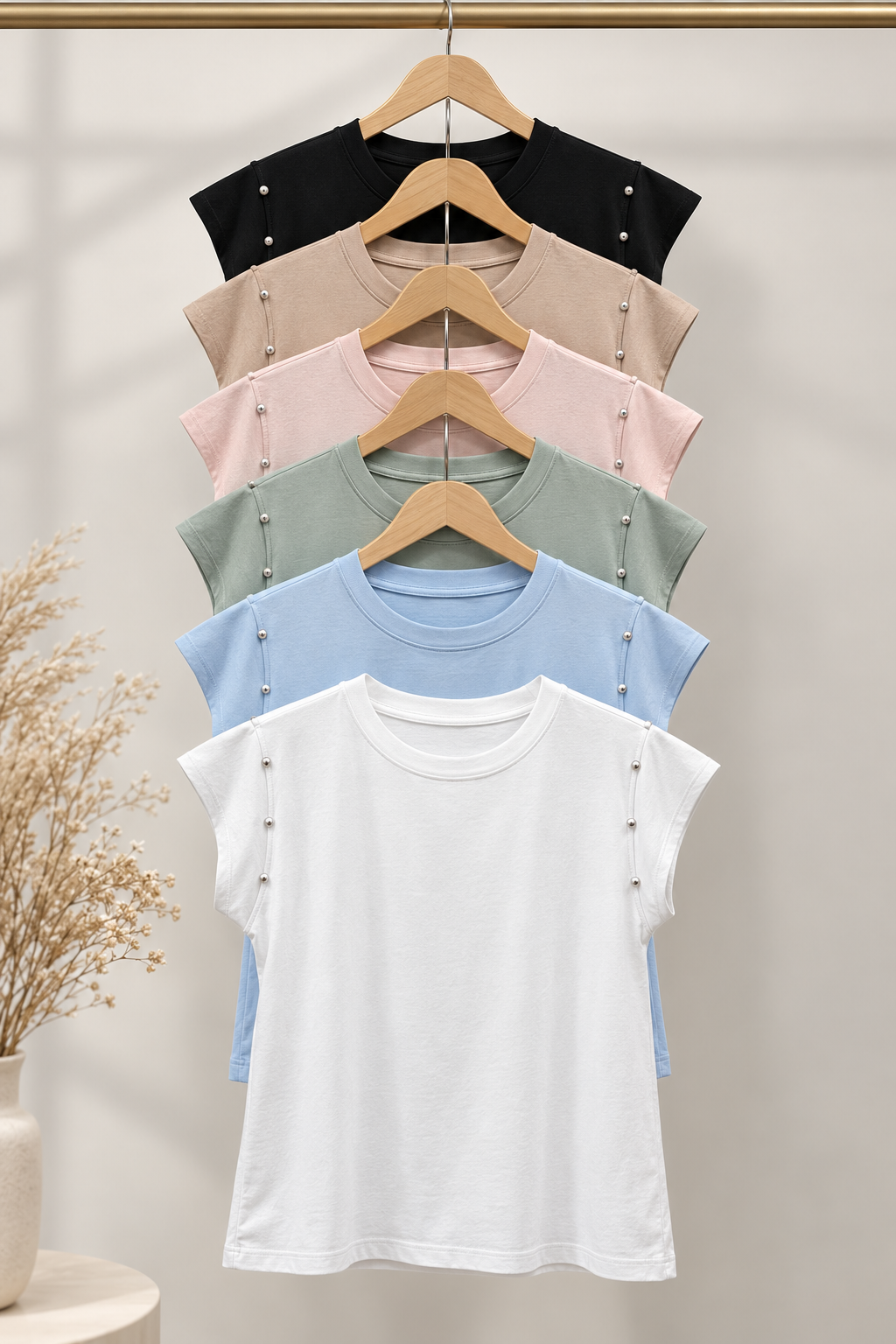 Remera con Tachas Manga Japonesa - 62AF32FA-AFAE-460C-AF38-68C59800DA19.png