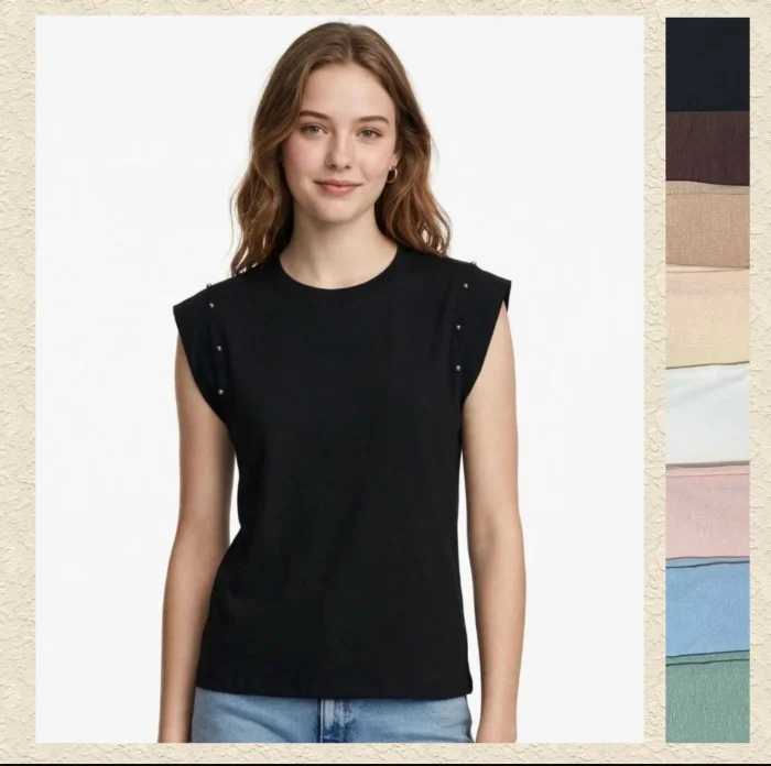 Remera con Tachas Manga Japonesa