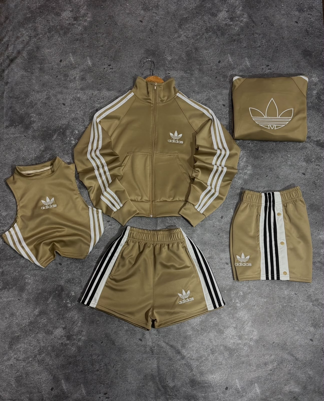 Set Trio Adi Retro - Imagen 3