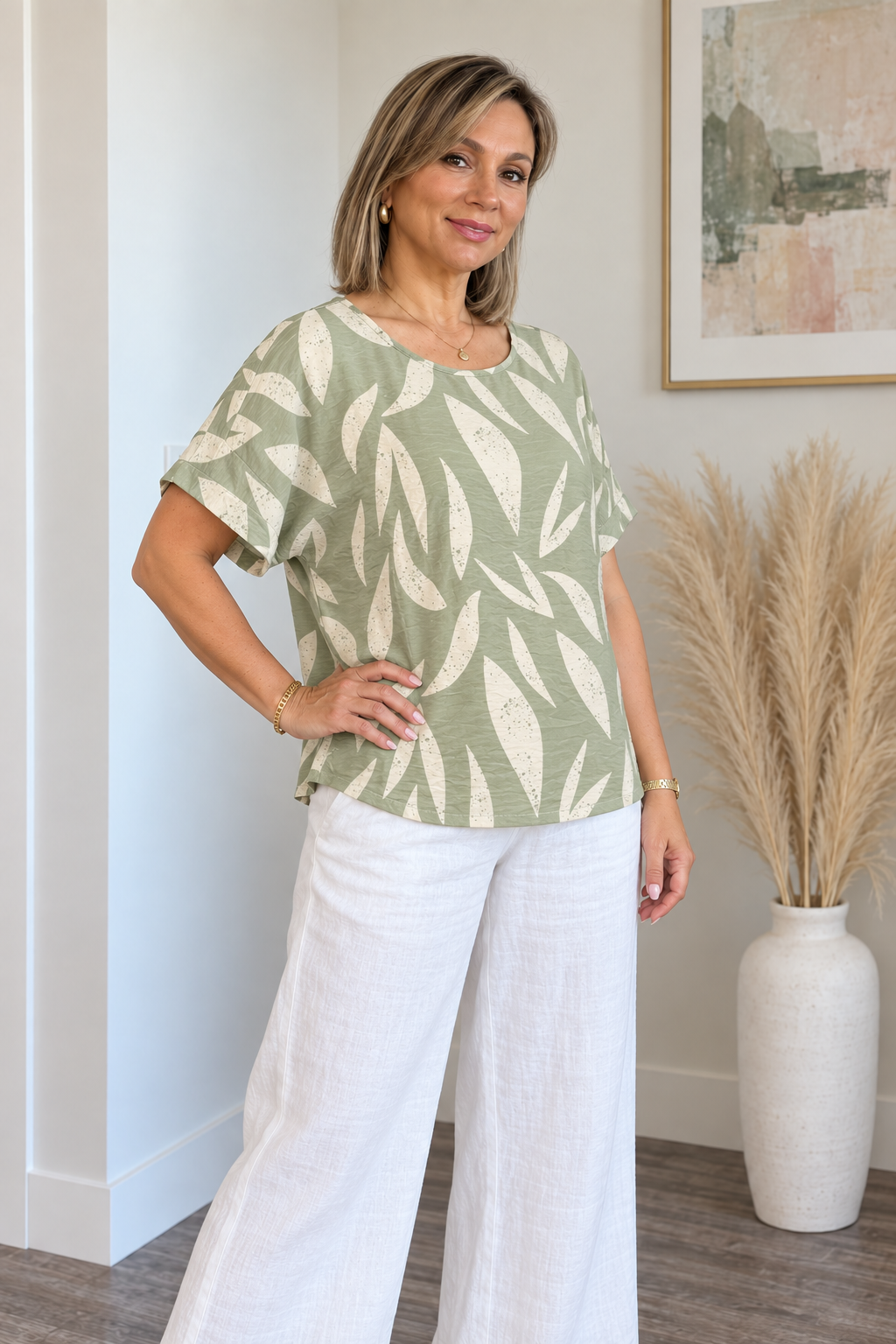 Blusa con Estampas - ChatGPT%20Image%2018%20sept%202026%2C%2002_34_20%20p.m..png