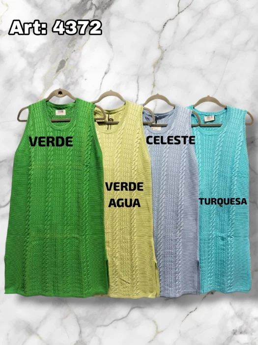 Vestido con Trenzas y Tajo