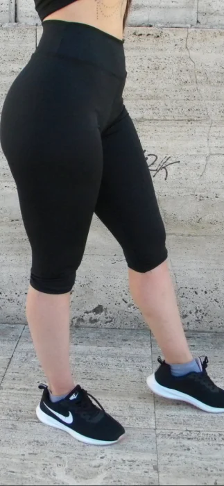 Capri  Lycra