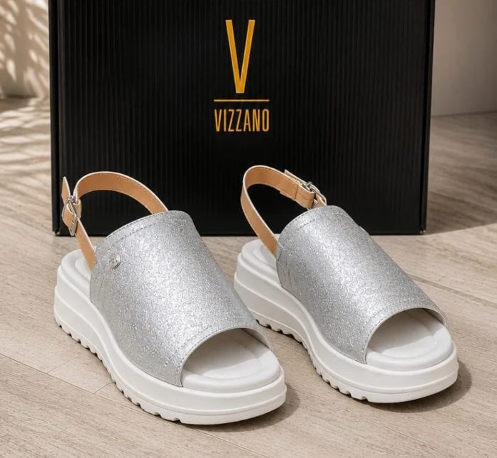 Sandalias Plateadas Vizzano Zapato